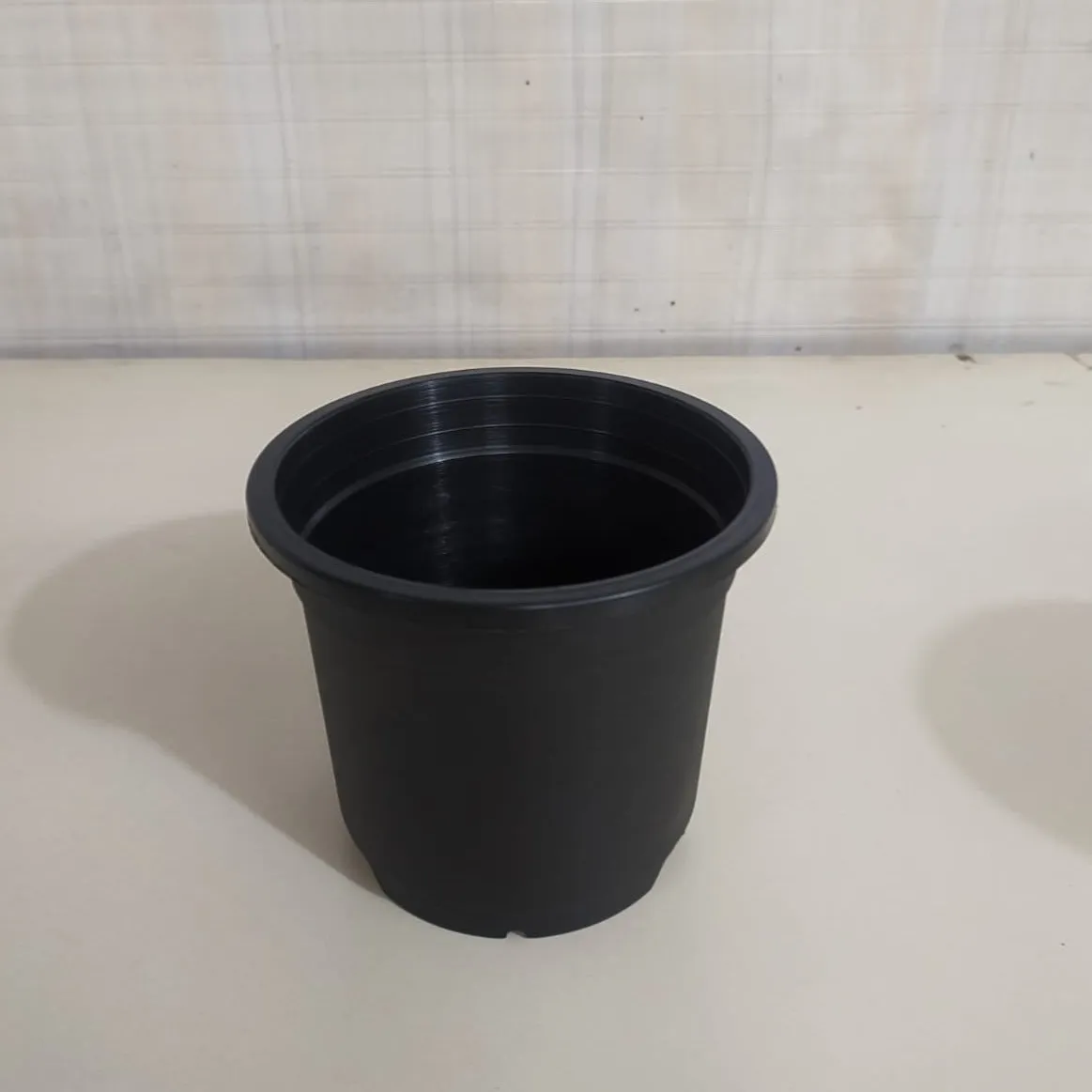4.5" Flower Pot Black Color Sunrise Series (11 cm) (Pack Of 12)