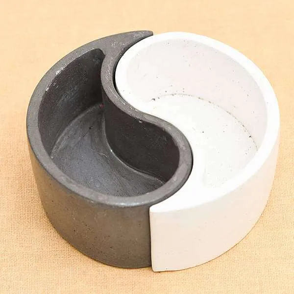 6.3 inch (16 cm) Ying Yang Concrete Pot with Plate(Rustic Black, Rustic White)