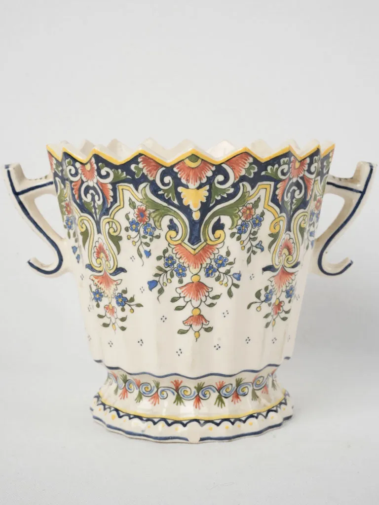 Antique French cachepot w/ zigzag crown 7½"