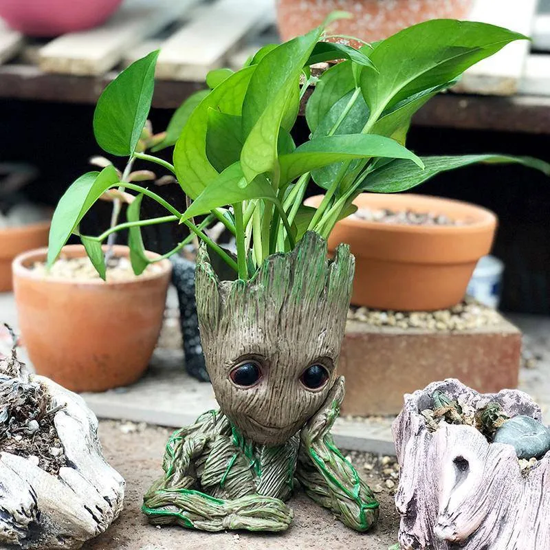 Groot Flowerpot
