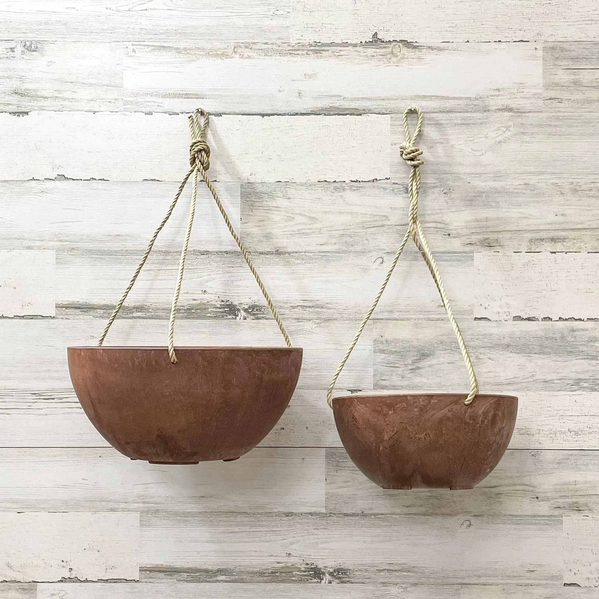 Hanging Bowl Planter - Rust - 10-inches