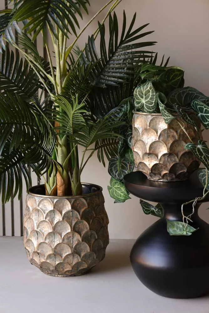 Set Of 2 Petal Effect Planters