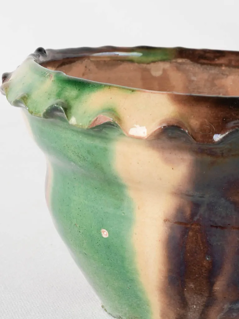 Small vintage flower pot w/ green brown & yellow 8¼"